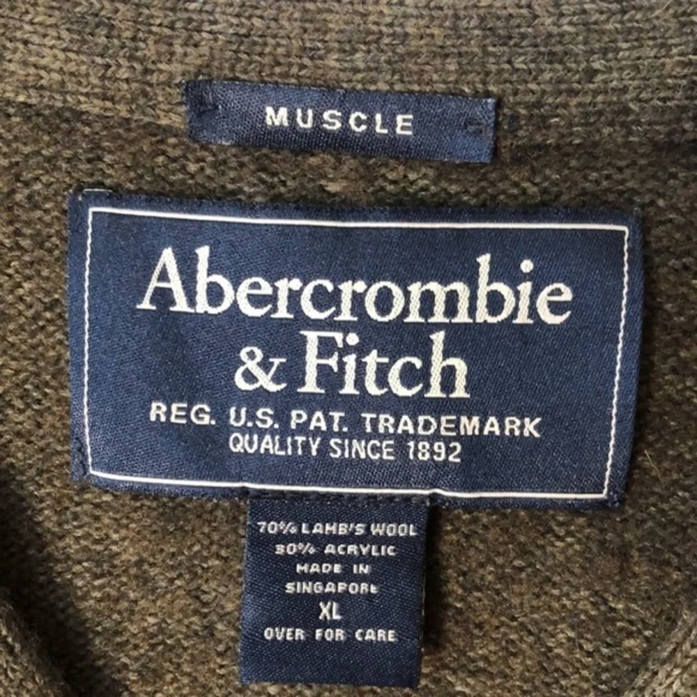 ABERCROMBIE & FITCH | A&F Hawks Army Green Wool Muscle Sweater, Size XL